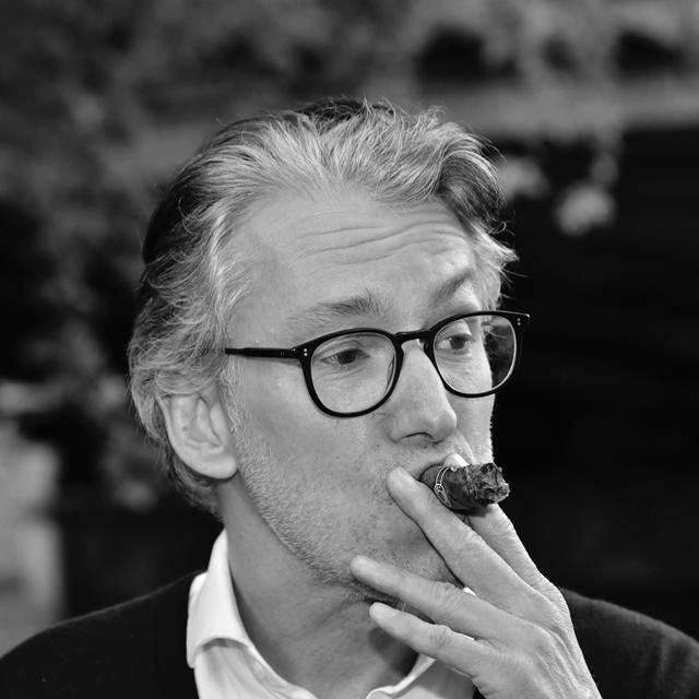 Community-Archiv — The Secret Cigar Society