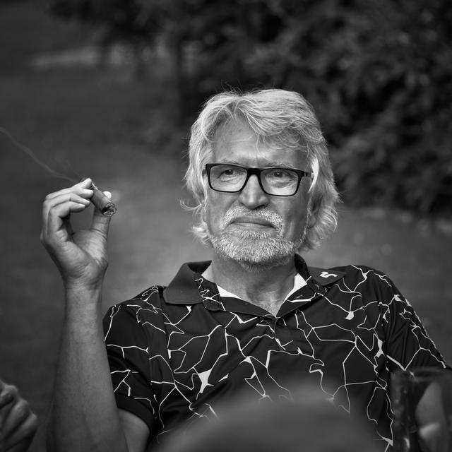 Community-Archiv — The Secret Cigar Society